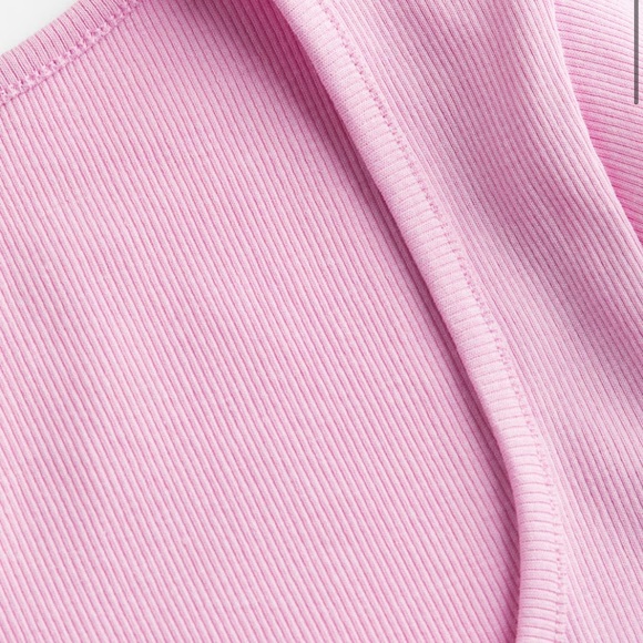 Ribbed pink squared top - Picture 2 of 2